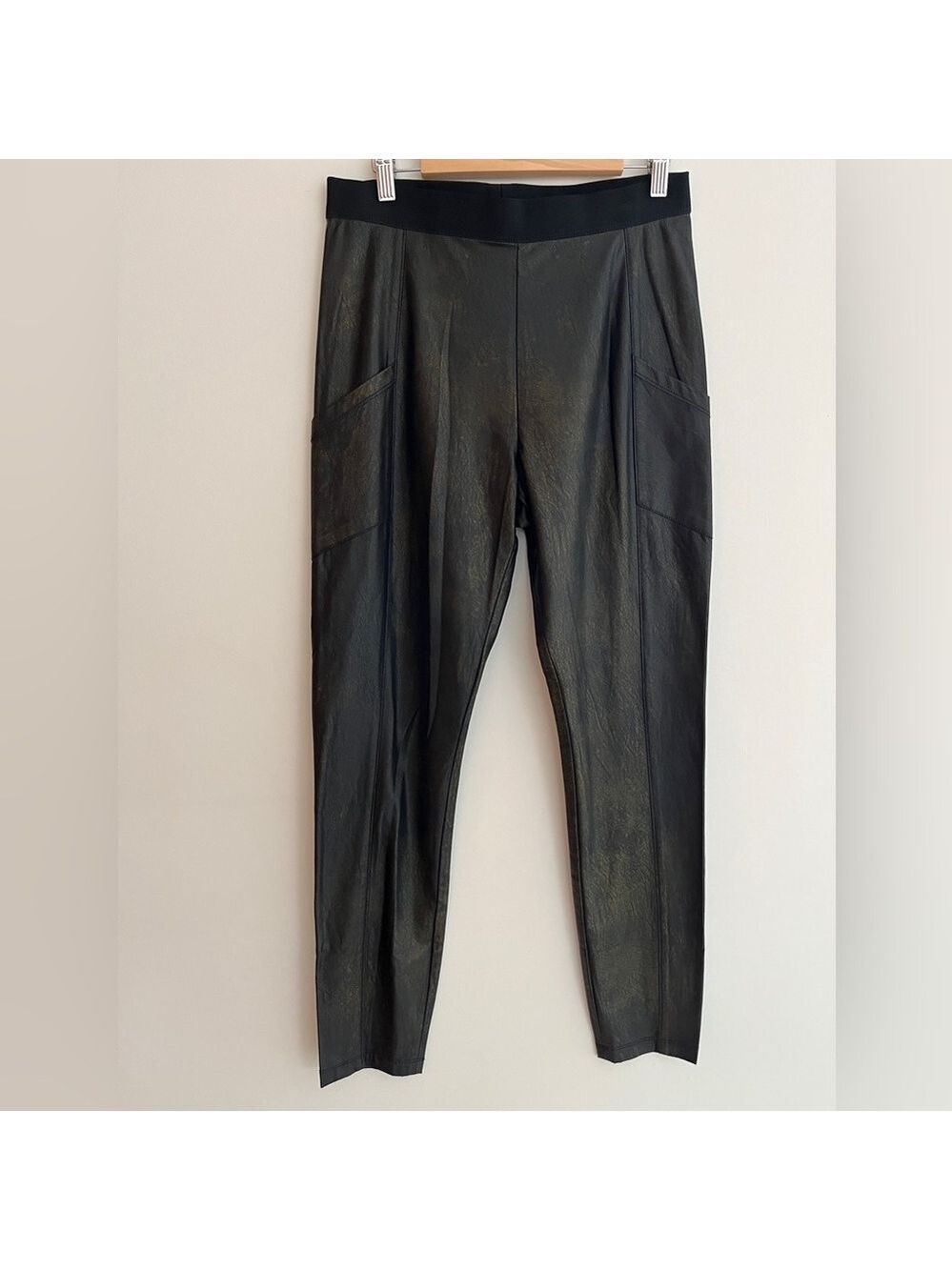 BCBGMaxAzria Andrei Black Gold Metallic Faux Leather Leggings Edgy Evening Party